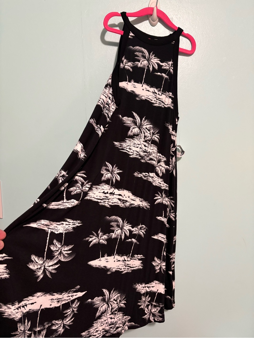 Old Navy Black Maxi Skirt with White Tropical Palm Print